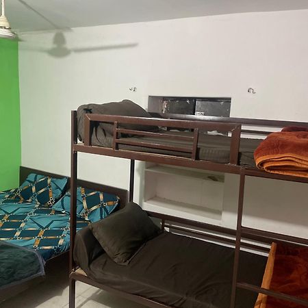 Mariyan Safari 斋沙默尔 外观 照片